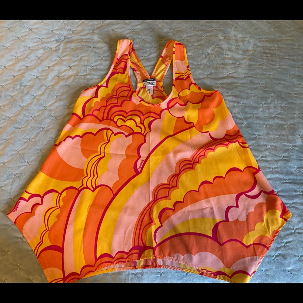 Manuheali’i Fly-Away Tank